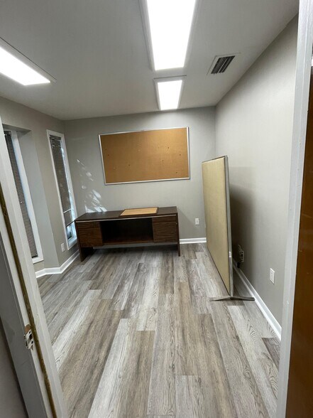 More Photos Of 3069 Amwiler Rd, Atlanta Medical For Lease