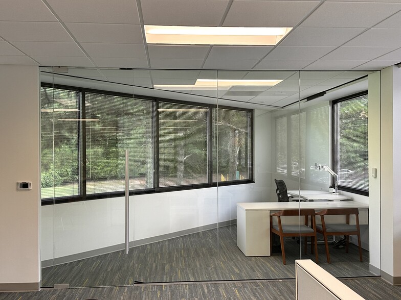 More Photos Of 6055 Primacy Pky, Memphis Office For Lease