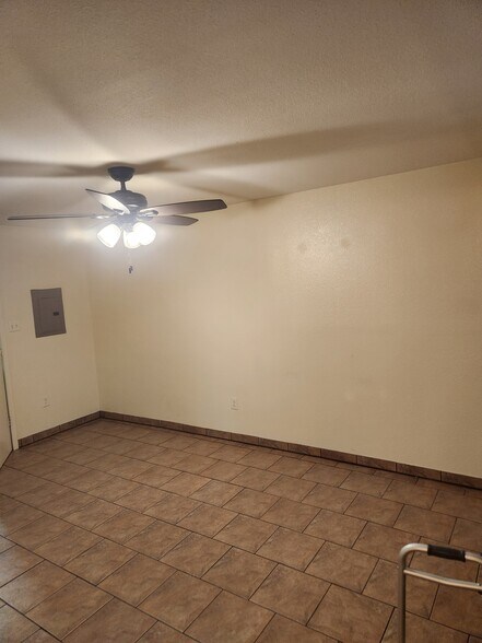 More Photos Of 23927 Alanwood Dr, San Antonio Manufactured Housing Mobile Home Park For Sale