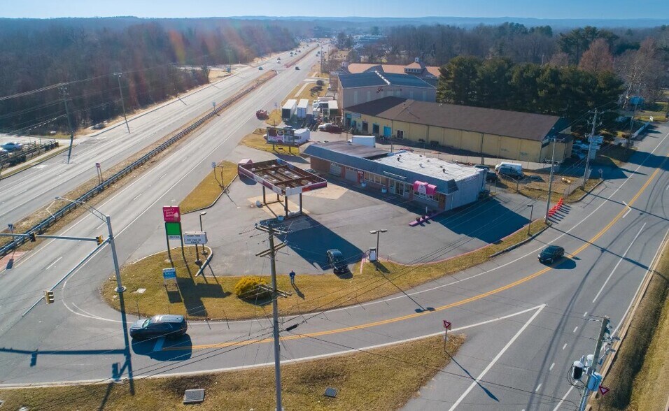 Primary Photo Of 703-705 E Pulaski Hwy, Elkton Freestanding For Sale