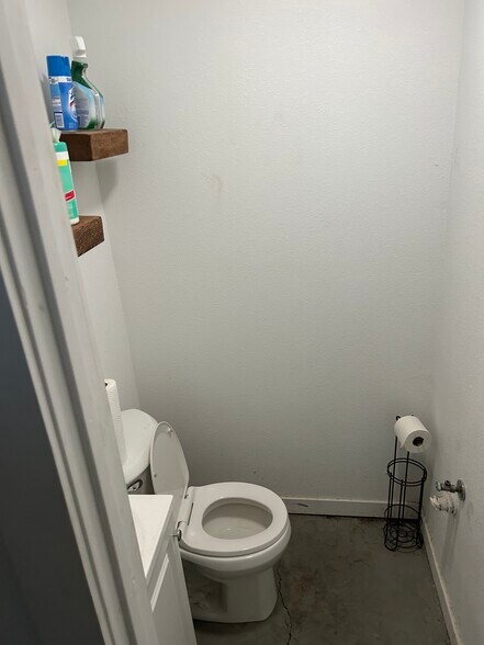More Photos Of 5612 State Highway 108, Oakdale Land For Lease