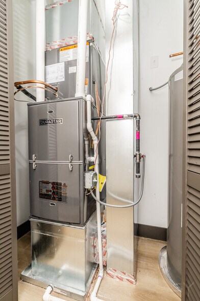 More Photos Of 5637 Prairie ave, Chicago Multifamily For Sale