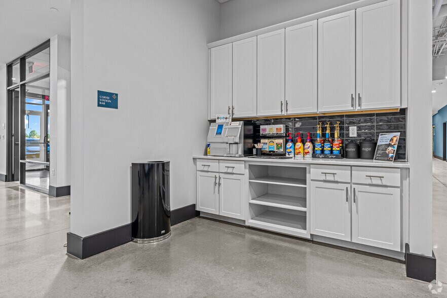 More Photos Of 3061 Godwin Blvd, Suffolk Multifamily For Sale