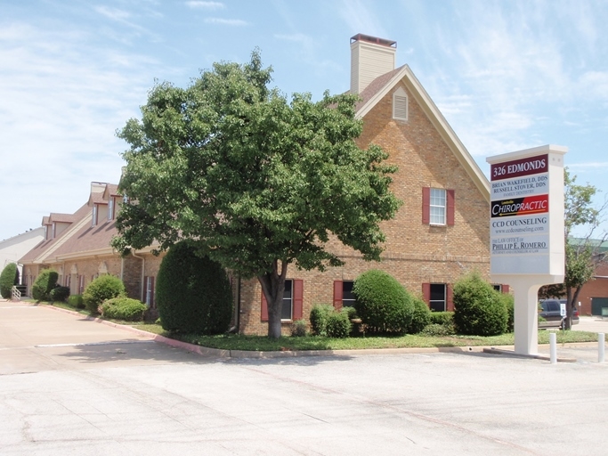 Primary Photo Of 326 S Edmonds Ln, Lewisville Medical For Sale