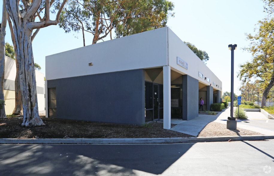 More Photos Of 9434 Chesapeake Dr, San Diego Warehouse For Lease