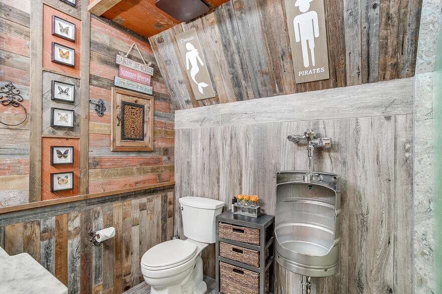 More Photos Of 10501 County Road 525, Mansfield Hospitality For Sale