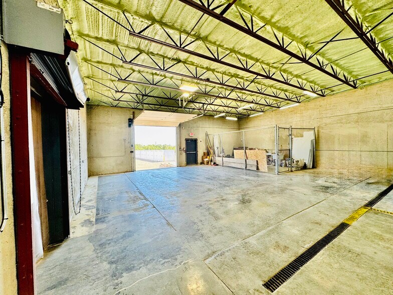 More Photos Of 36730 Democracy Dr, Trinidad Warehouse For Lease