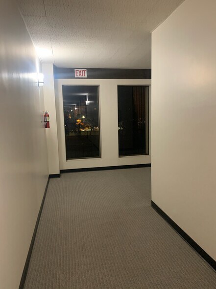 More Photos Of 110-120 W Las Tunas Dr, San Gabriel Bank For Lease