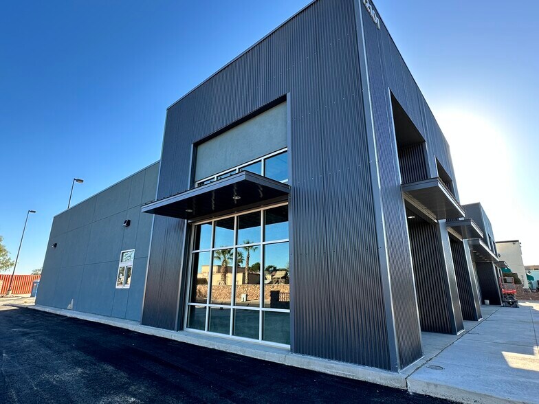 More Photos Of 12101 Montwood Dr, El Paso Storefront Retail Office For Lease