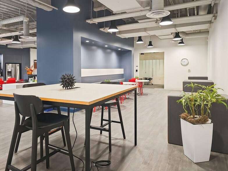 More Photos Of 770 1st Ave, San Diego Coworking Space