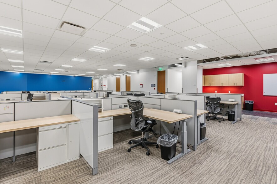 More Photos Of , Orlando Office For Sale