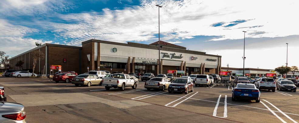 Primary Photo Of 8602-8698 Skillman St, Dallas Unknown For Lease