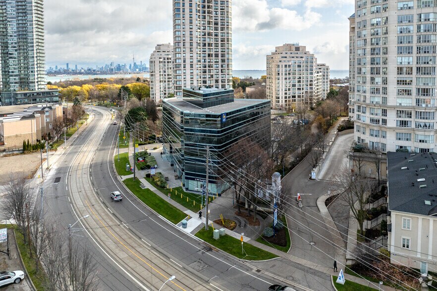 More Photos Of 2275 Lake Shore Blvd W, Toronto Office For Lease