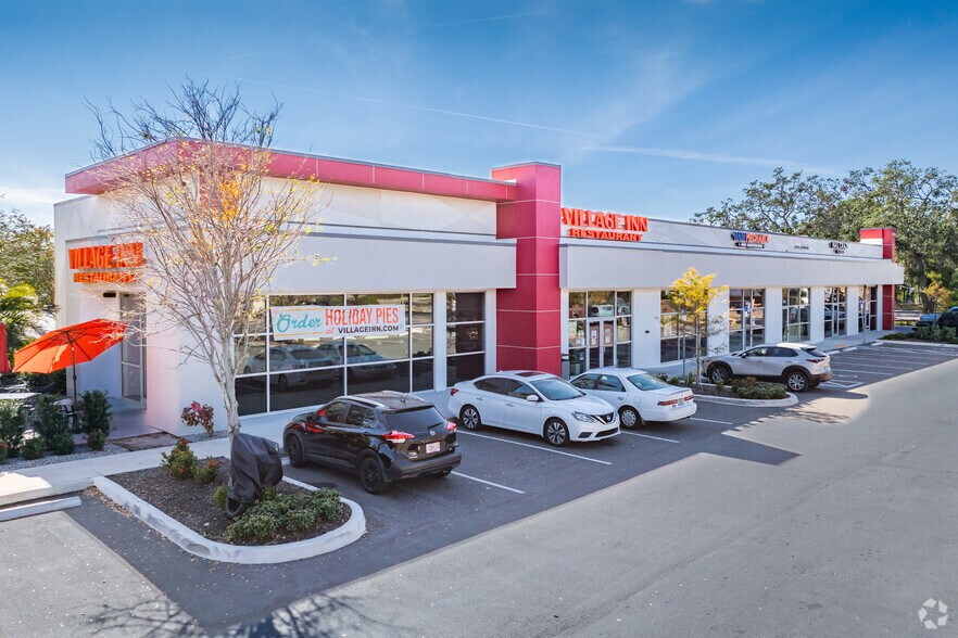 More Photos Of 2659 Roosevelt Blvd, Clearwater General Retail For Lease