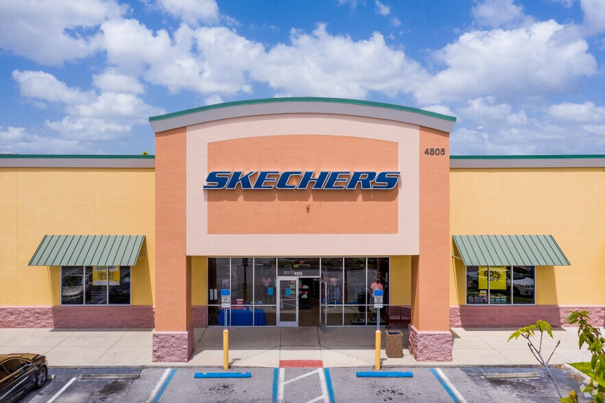 More Photos Of 4795 W Irlo Bronson Memorial Hwy, Kissimmee Unknown For Lease