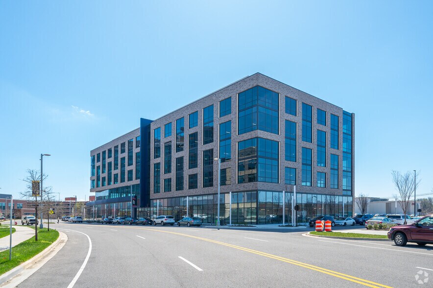 More Photos Of 950 Harry S Truman Dr N, Largo Medical For Lease