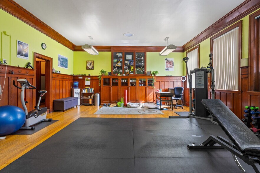 More Photos Of , Colorado Springs Office For Sale