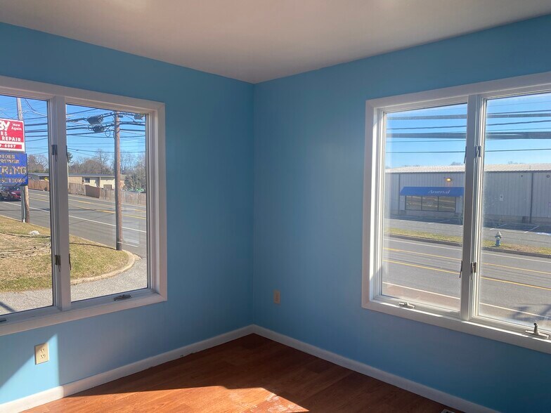 More Photos Of 808 Baltimore Pike, Bel Air Medical For Sale