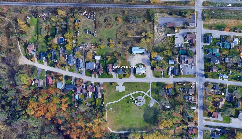 More Photos Of 925A Church Dr, Innisfil Land For Sale