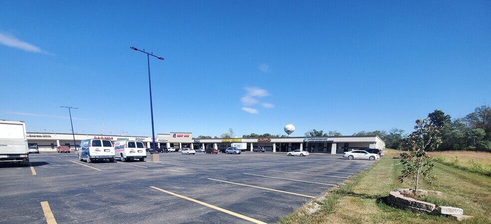 More Photos Of 606-612 S 42nd St, Mount Vernon Unknown For Lease