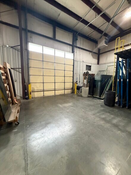 More Photos Of 6601 Royal St, Pleasant Valley Warehouse For Sale
