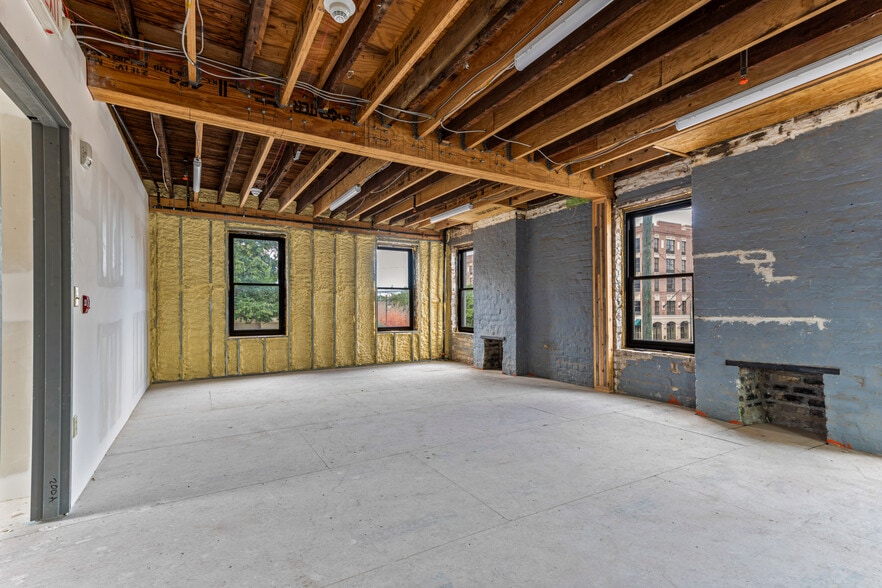 More Photos Of 30-32 Martin Luther King Jr Blvd, Savannah Restaurant For Lease