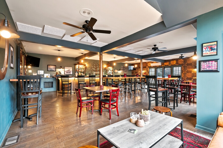 More Photos Of 181 E Brown St, Blairsville Restaurant For Sale