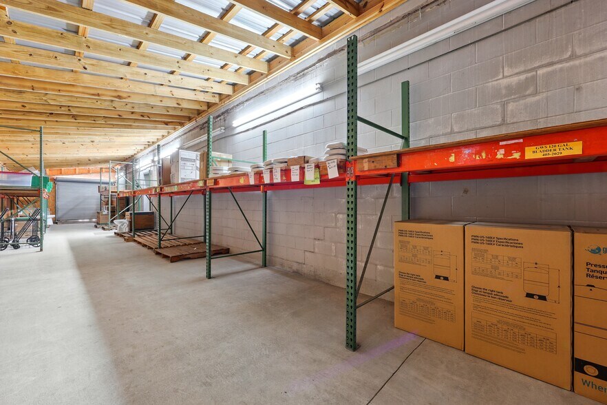 More Photos Of 110 N State Road 19, Palatka Auto Repair For Sale