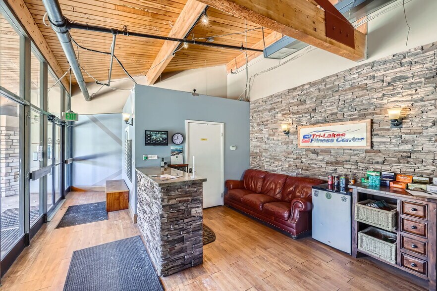 More Photos Of 1706-1796 Lake Woodmoor Dr, Monument Freestanding For Sale
