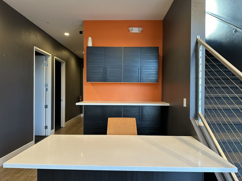 More Photos Of 7336 W Post Rd, Las Vegas Loft Creative Space For Lease