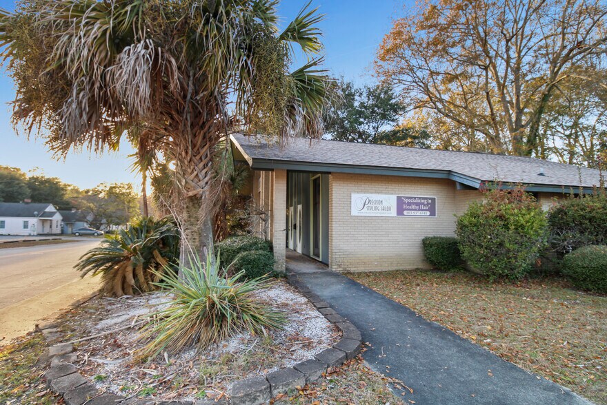 More Photos Of 495 Dantzler St, Orangeburg Medical For Sale