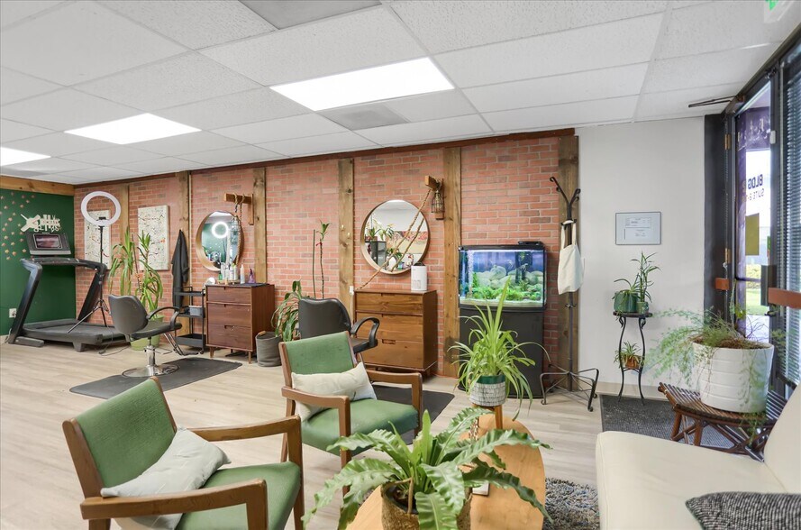 More Photos Of Iliff Office Park, Aurora Office For Sale