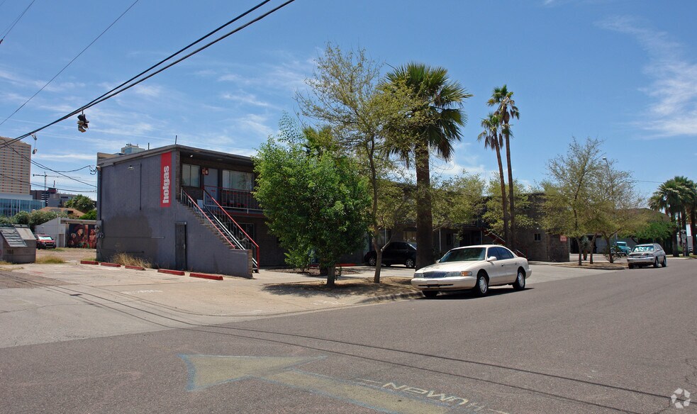 More Photos Of 821 N 3rd St, Phoenix Apartments For Sale