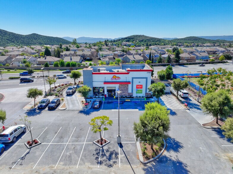 More Photos Of 27596 Clinton Keith Rd, Murrieta Fast Food For Sale