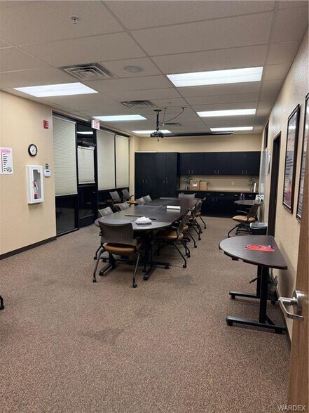 More Photos Of 2580 Highway 95, Bullhead City Storefront Retail Office For Sale