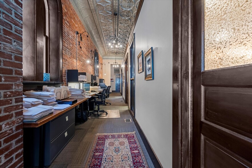 More Photos Of 127-131 W Market St, Cadiz Storefront Retail Residential For Sale