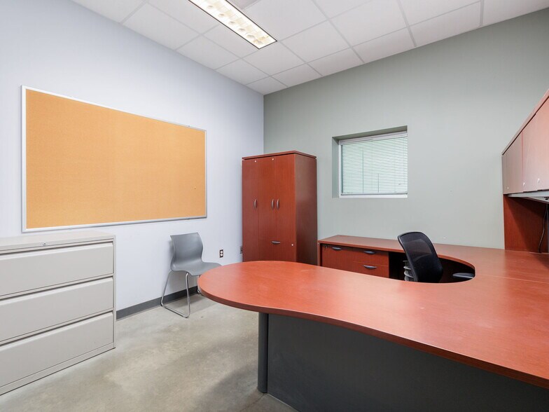 More Photos Of 7207 W FM 696, Elgin Industrial For Sale