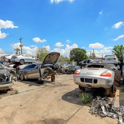 More Photos Of 9142 Scranton St, Houston Warehouse For Sale