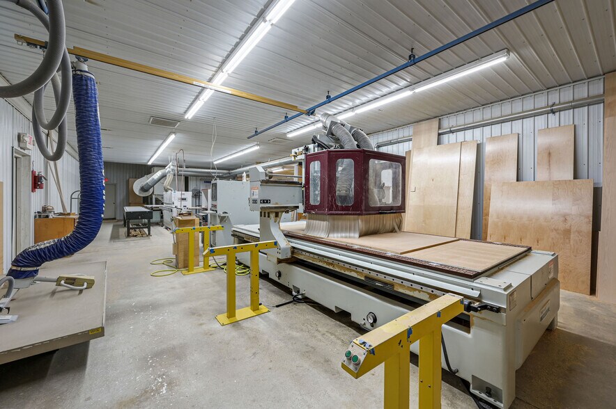 More Photos Of 9155 Campbell Ln, Bridgeville Office For Sale