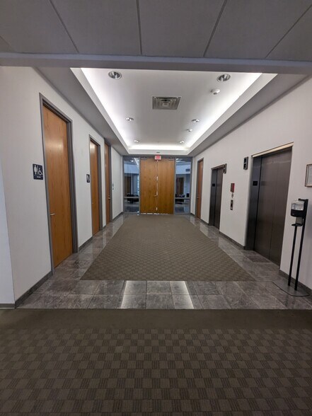 More Photos Of 2800 Duncan Rd, Lafayette Manufacturing For Lease