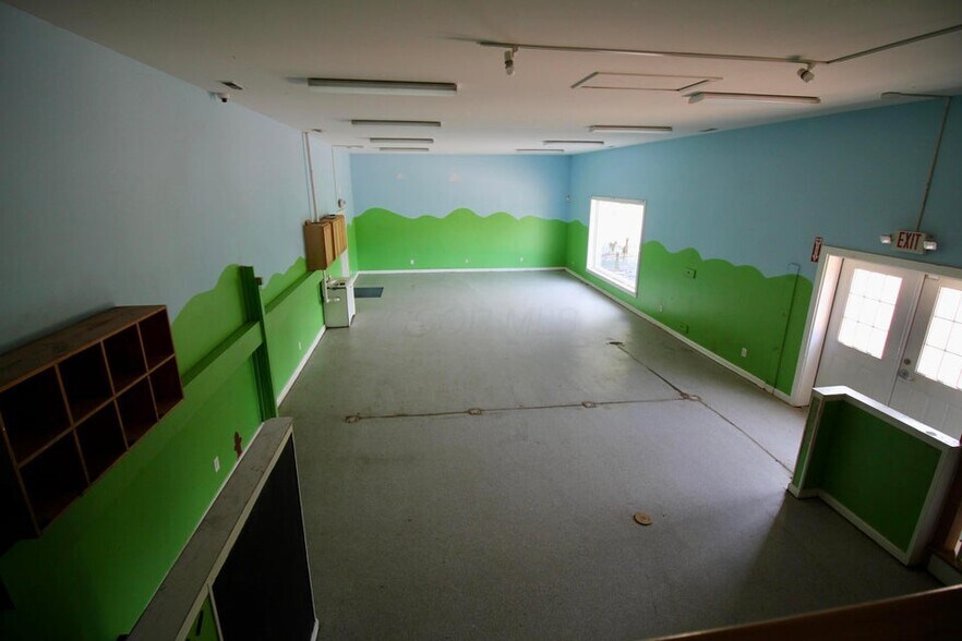 More Photos Of 1805 Columbus Rd, Granville Specialty For Sale