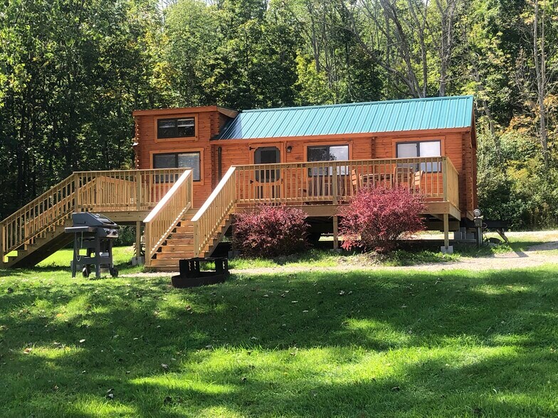 More Photos Of 7632 Centerville Rd, Houghton Trailer Camper Park For Sale