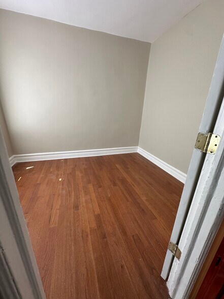 More Photos Of 596 Wyona St, Brooklyn Apartments For Sale