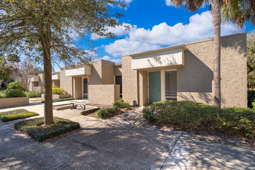 More Photos Of 331 N Maitland Ave, Maitland Medical For Sale