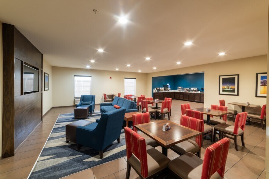 More Photos Of 2949 Varsity St, Baton Rouge Hotel For Sale