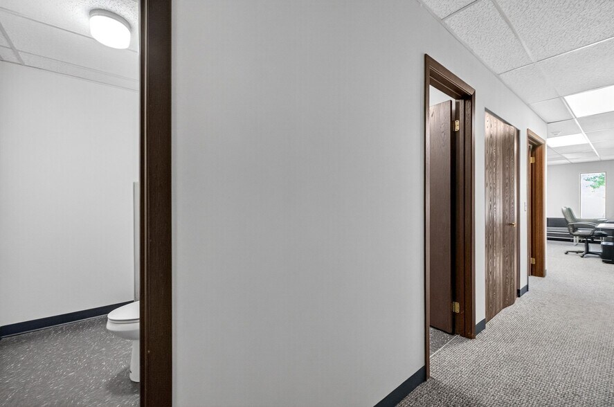 More Photos Of 7027 Spinach Dr, Mentor Warehouse For Sale