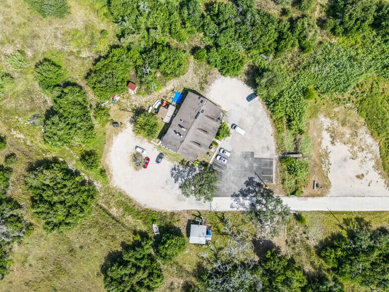 More Photos Of 8453 US Highway 181 N, Floresville Restaurant For Sale