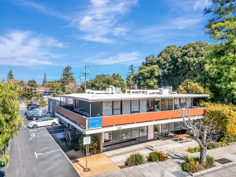 More Photos Of 2181 Park Blvd, Palo Alto Office For Lease
