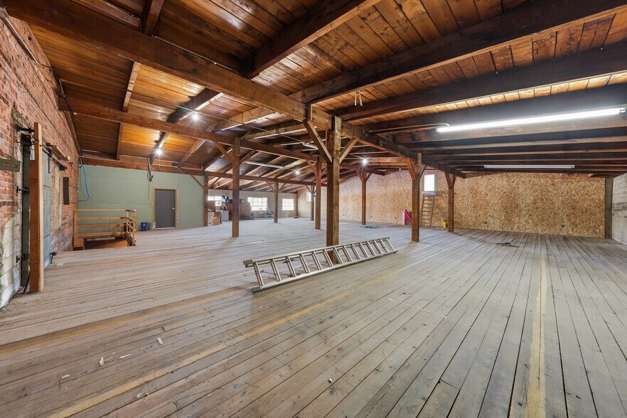 More Photos Of 316 Front St, Medford Specialty For Sale
