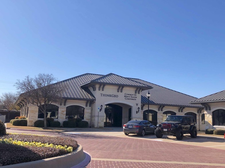 More Photos Of 8501 Wade Blvd, Frisco Office For Lease